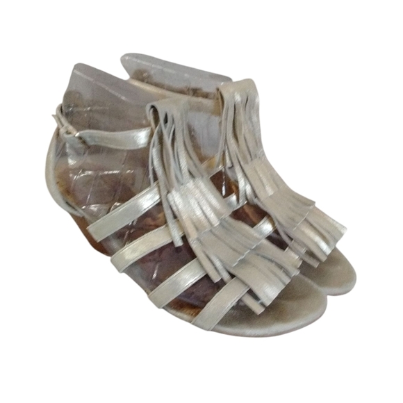 Sam Edelman Sandra Metallic Fringed Wedge Sandals Size 7.5 - Picture 7 of 11